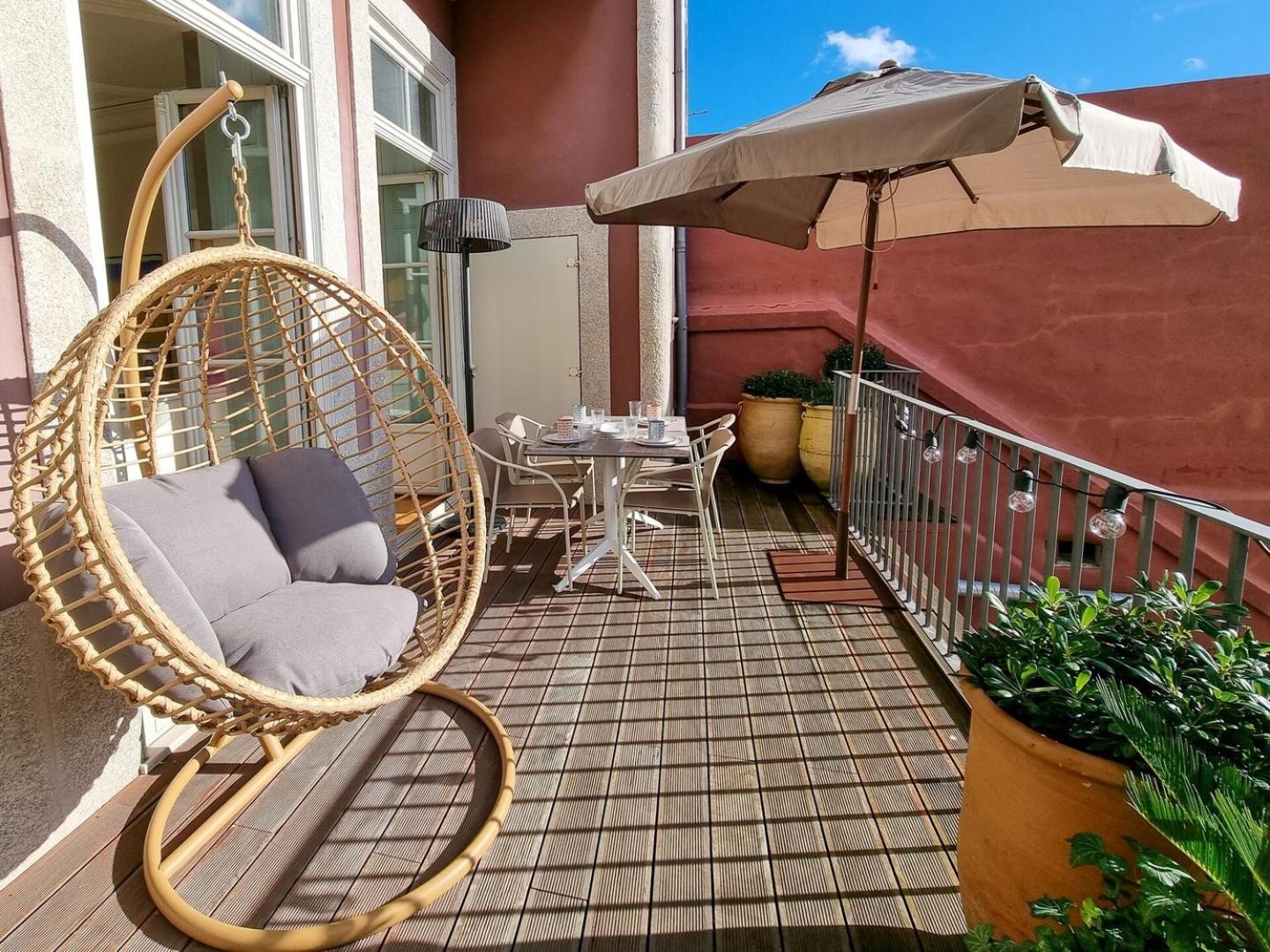 Apartamento Stunning Flat With Private Balcony In Center *